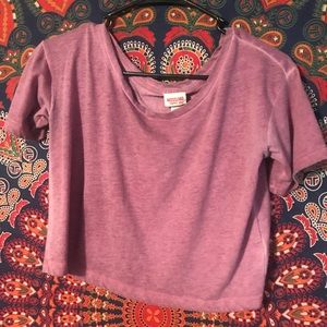 Short sleeve crop top